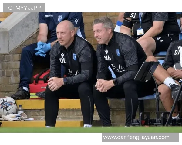 吉林汉姆与约维尔激战正酣谁能在这场较量中笑到最后 吉林汉姆与约维尔激战正酣谁能在这场较量中笑到最后