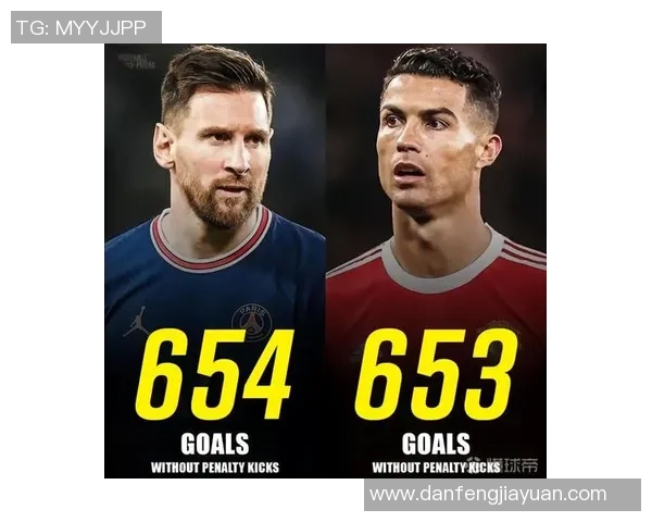 哈德菲尔迎战曼联全力争胜球迷期待精彩对决与精彩进球 哈德菲尔迎战曼联全力争胜球迷期待精彩对决与精彩进球