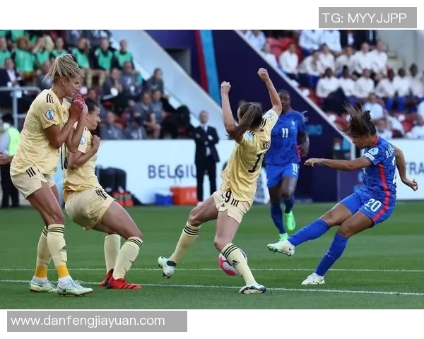 女足对阵哥伦比亚精彩直播全程回顾与赛后分析 女足对阵哥伦比亚精彩直播全程回顾与赛后分析