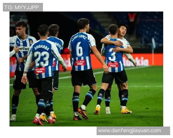 希洪主场迎战巴伦西亚双方争夺宝贵积分激战正酣