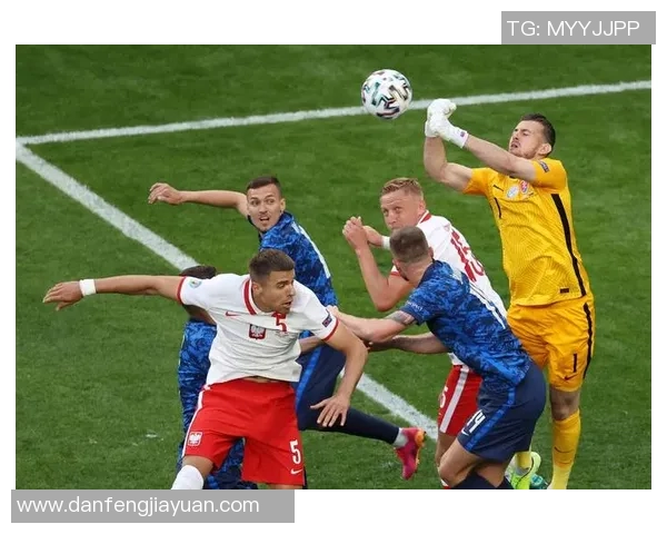 德国与英格兰足球队的历史对决与战术分析探讨 德国与英格兰足球队的历史对决与战术分析探讨